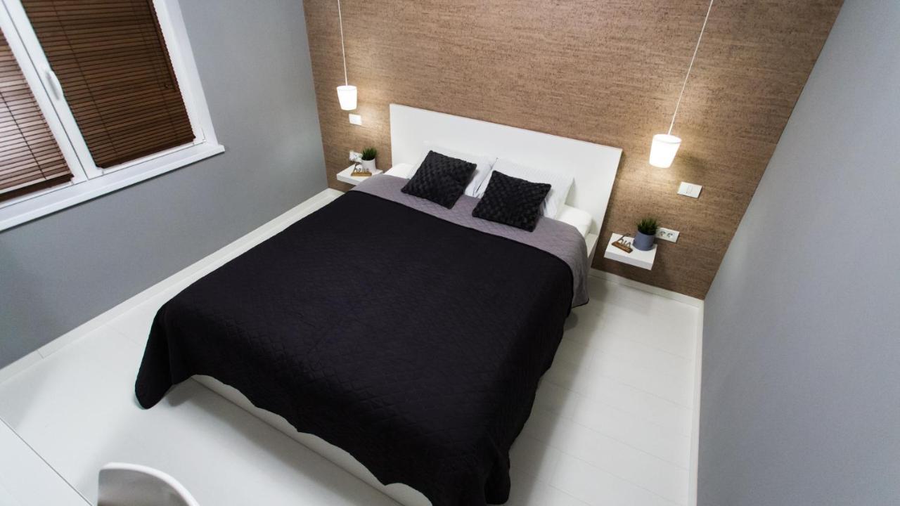 The Retreat Apartment Sinaia Bagian luar foto
